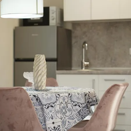 Gold Gondola Premium Apartment