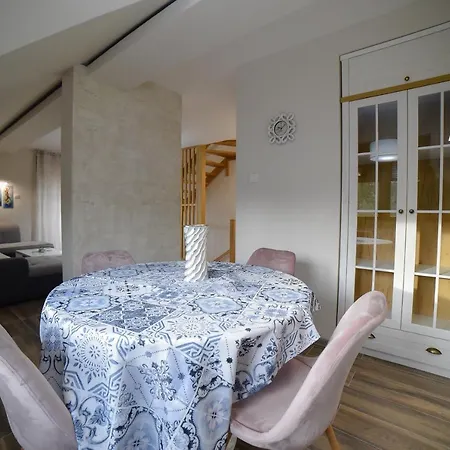 Gold Gondola Premium Apartment Ribnica (Cajetina)